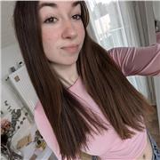 Élève au Lycée donne des cours du piano sur Falaise (14700) ou Caen le weekend ! Je fais du piano et je chante